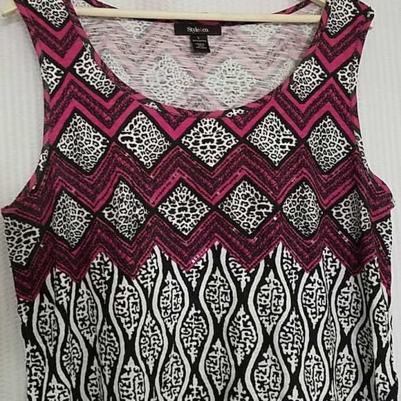 ((Style & Co.)) Tunic - Picture 2 of 5